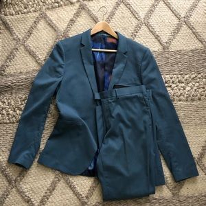 Men’s Topman teal suit, gently used